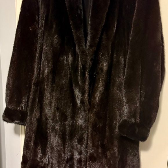 Mink Fur Coat - Picture 6 of 6